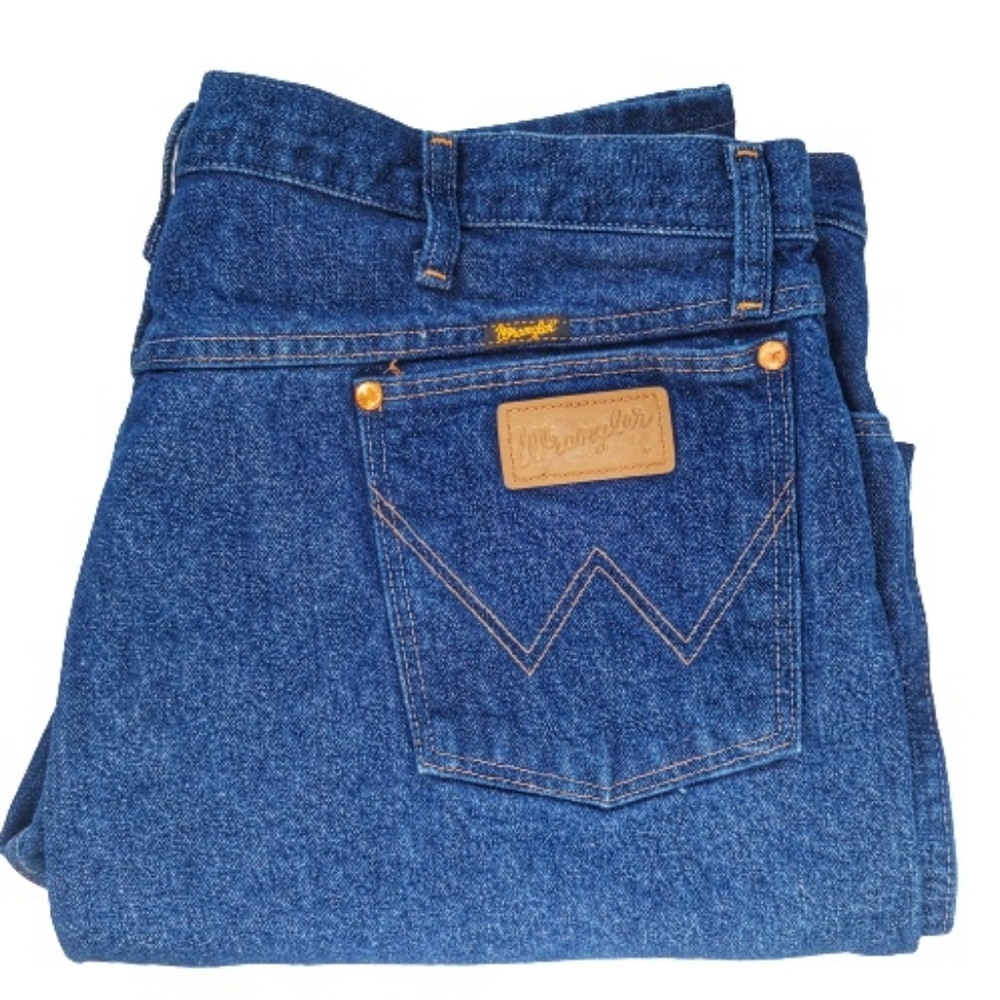WRANGLER Blue Jeans Men’s size 44x30